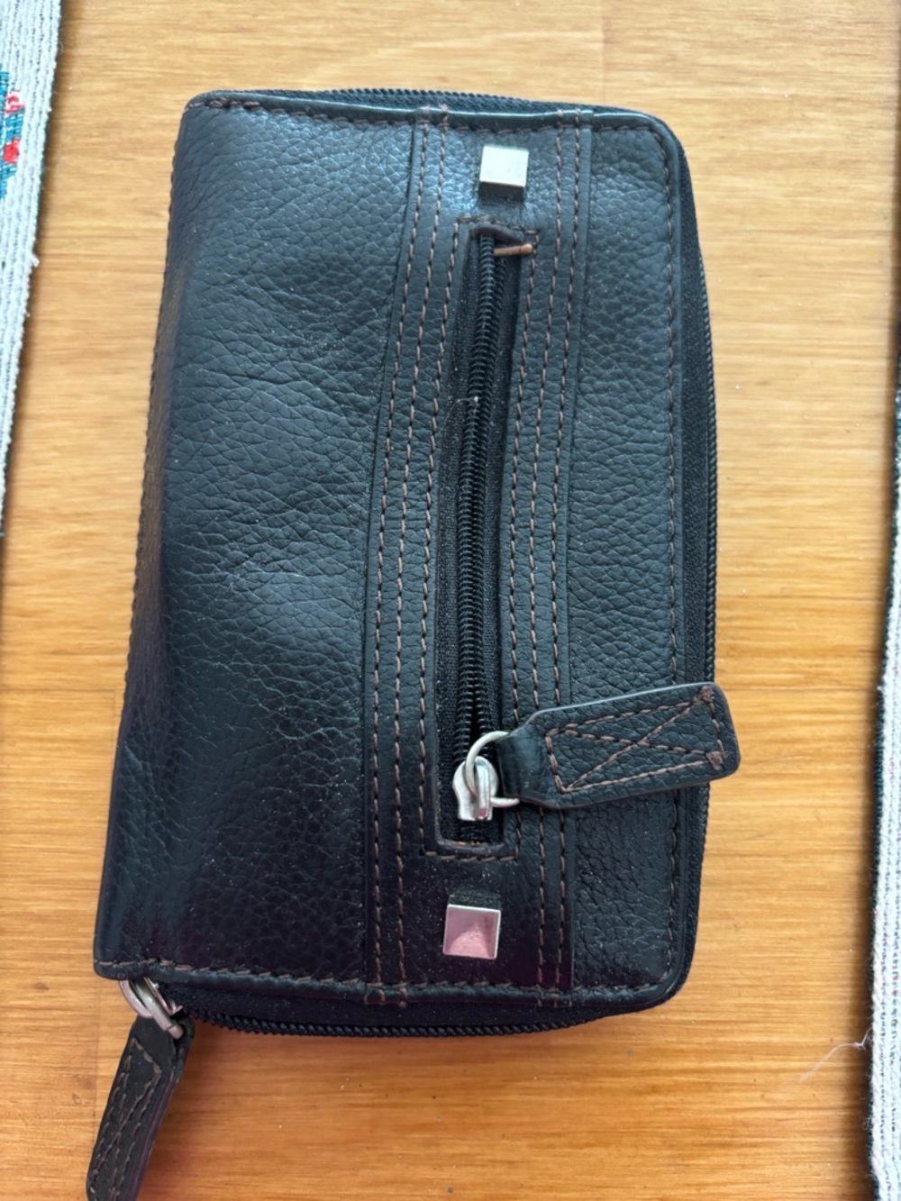 Men's Black Leather Zip Wallet Pouch